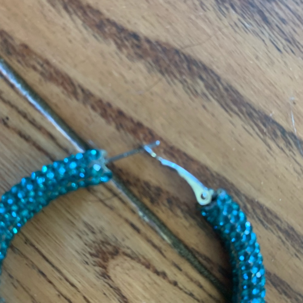 Blue glitter hypoallergenic hoop earrings - Picture 3 of 3